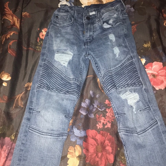 distressed stonewashed denim jeans